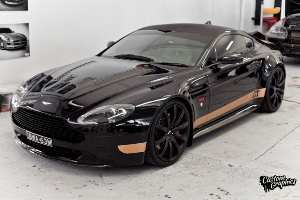 Aston Martin Stripes